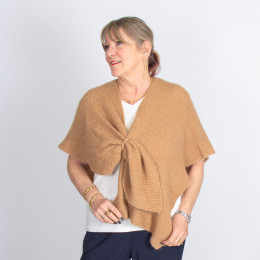 cape liseuse femme senior camel