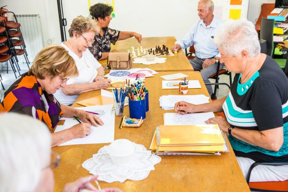 Atelier créatif pour personne âgée